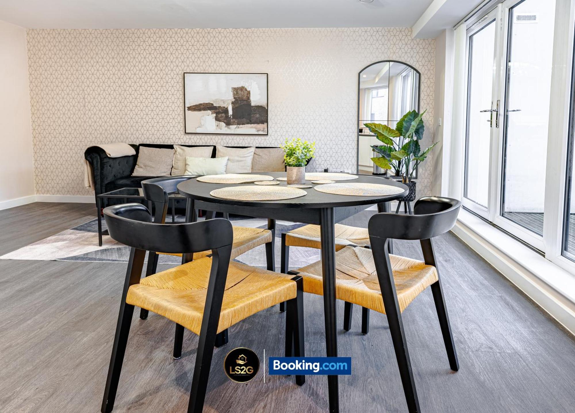 Appartamento Stylish 2 Bedroom By Ls2g Short Lets & Serviced Greater With Free Parking