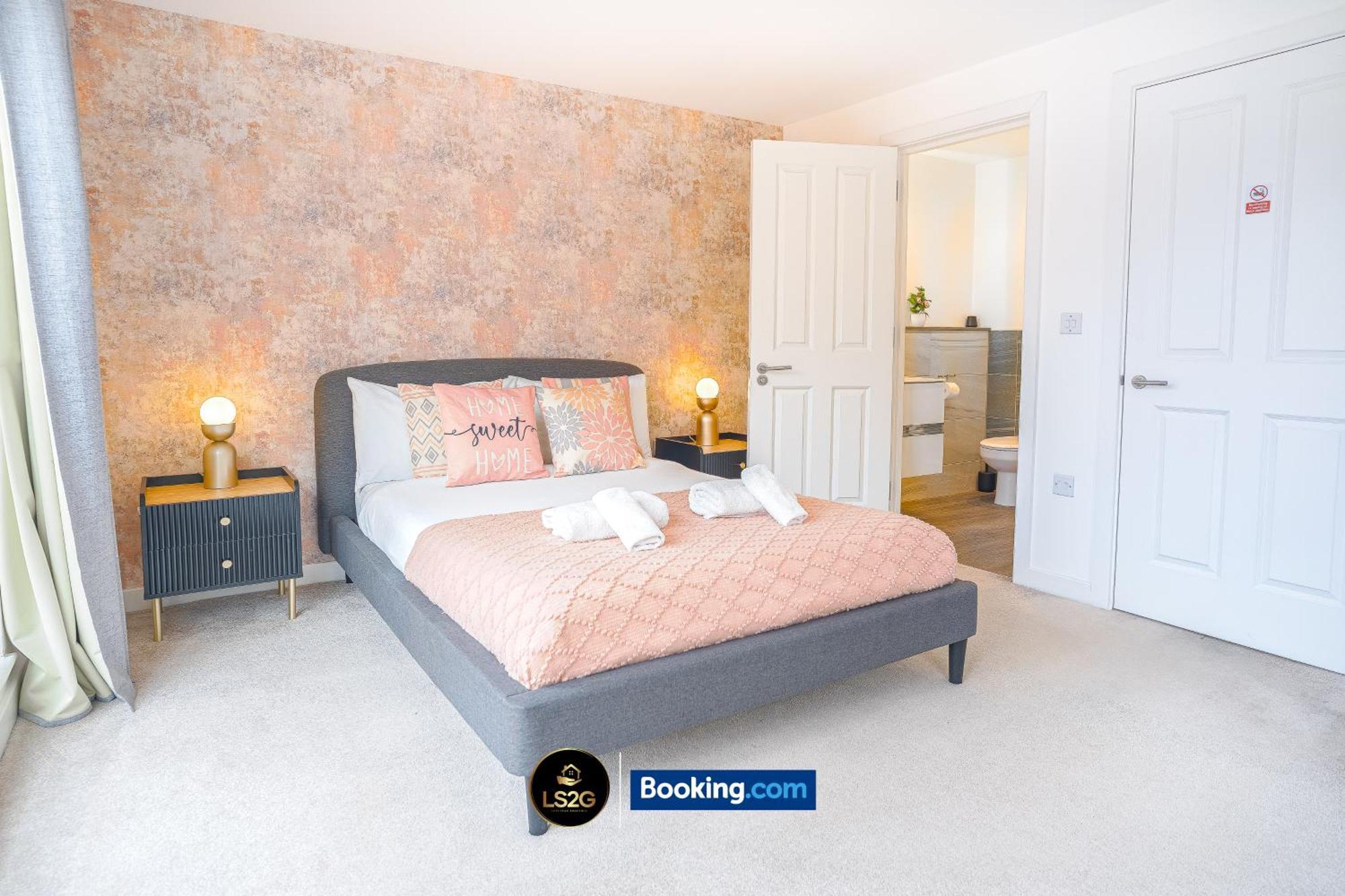 Stylish 2 Bedroom By Ls2g Short Lets & Serviced Greater With Free Parking *